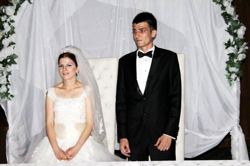 DÜNYA EVİNE GİRDİLER