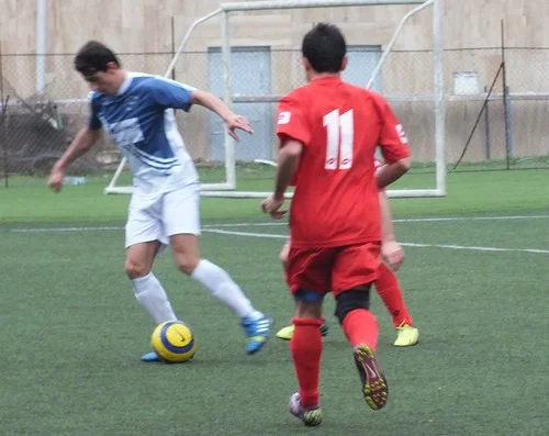 GENÇLER SAHNEDE