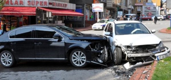 2 YARALI VAR