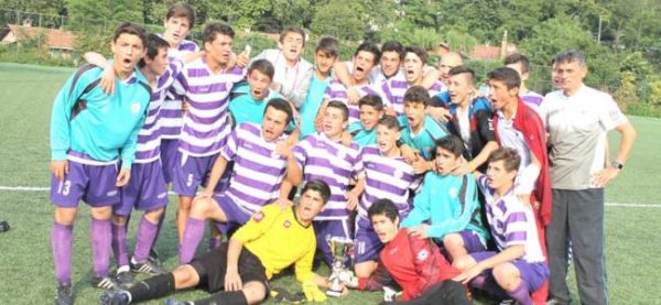 KAYA ŞOV DEVAM EDİYOR