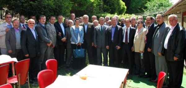 MUHTARLARLA BİR ARAYA GELDİ