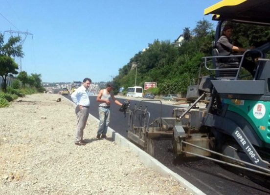 ÇAKIR CANDAN VE UYSAL’A TEŞEKKÜR ETTİ
