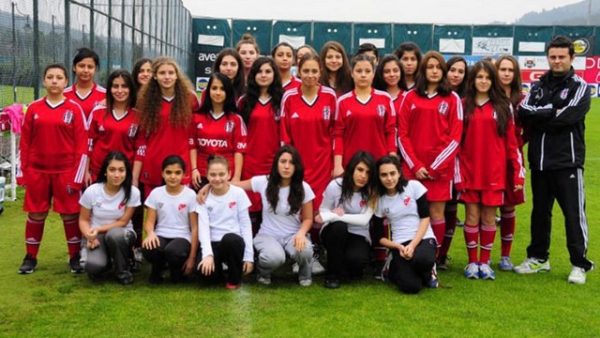 BEŞİKTAŞ GELİYOR