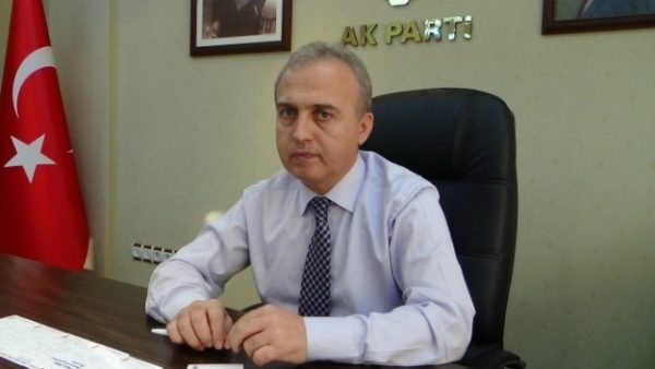 SEVGİLİLER GÜNÜNDE BIRAKIYOR