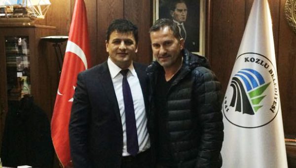 ÖZTÜRK’E ABA ALTINDAN SOPA