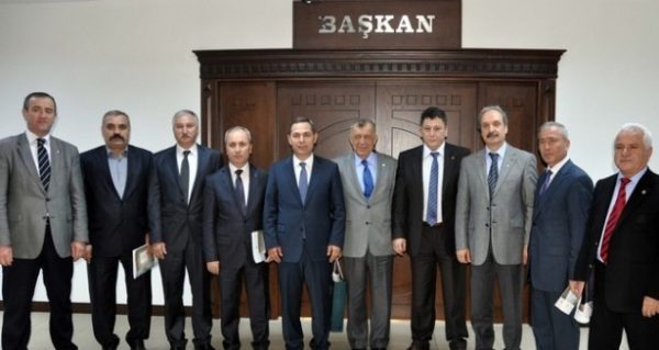 BİR ARAYA GELDİLER..!