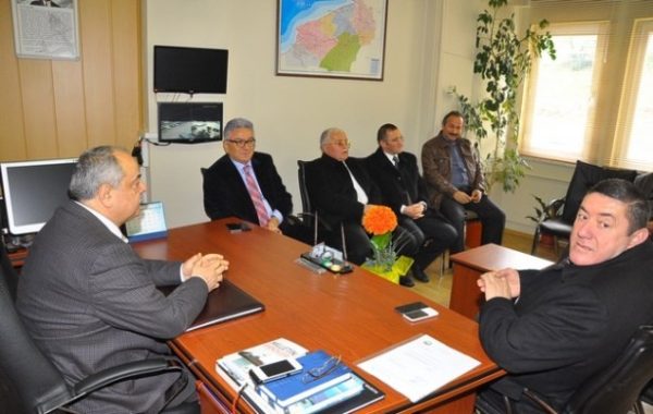 TURPÇU DUR DURAK BİLMİYOR..!