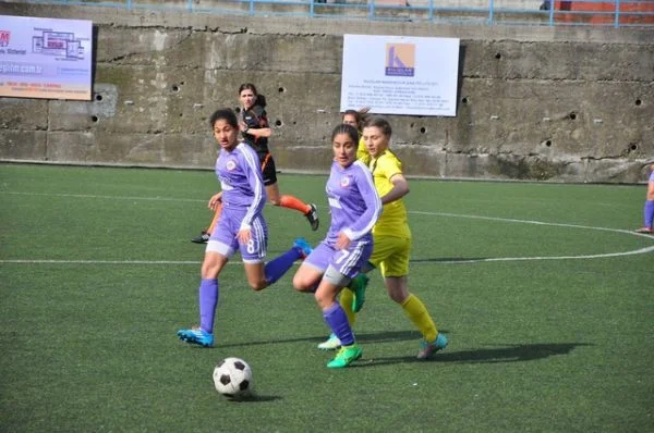 3 GOLLÜ 3 PUAN..!