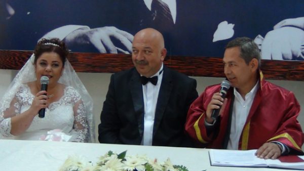 ALLAH BİR YASTIKTA KOCATSIN..!