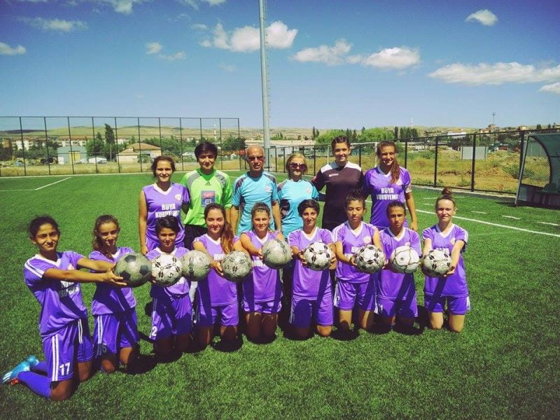 BAKAN, COŞTU BİR KERE..!