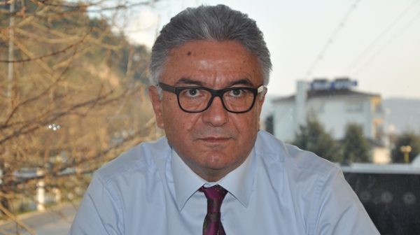 MAÇ YARIDA KALDI..!