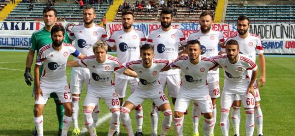 LİDERLİĞİNİ DEVAM ETTİRDİ