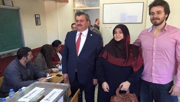 ÇATUROĞLU AİLECE OYUNU KULLANDI..!