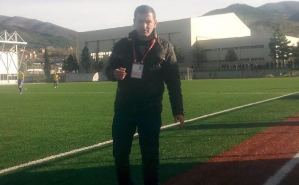 HAKEMLERİ TOPA TUTTULAR..!
