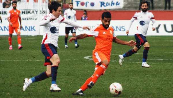 GOL SESİ VE MORAL YOK..!