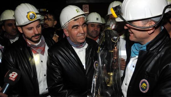 YENİ YILI MADENDE KARŞILADILAR..!