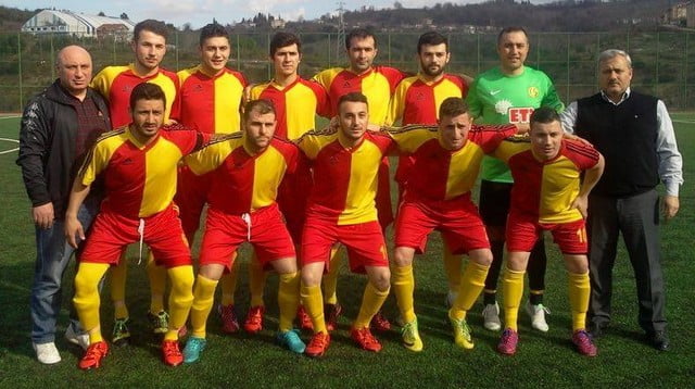 GÜLÜÇ LİDER DEVİRDİ..!