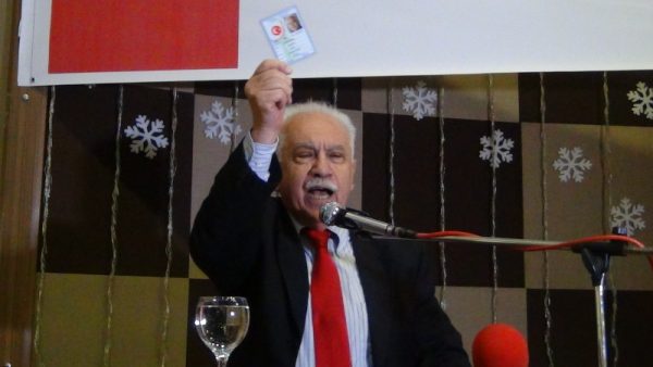 ETNİK KİMLİK KAVGASI