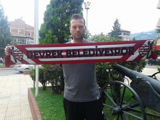 KANBUR İSTİFA ETTİ