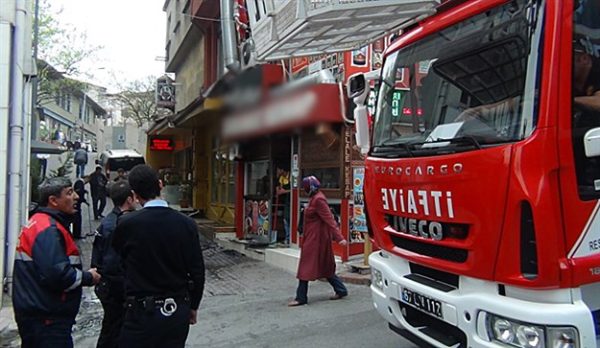 PİDE PİŞİRMEYE DEVAM ETTİLER..!