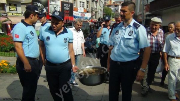 GÖKTEKİN’E BOZUK KIYMA BASKINİ…