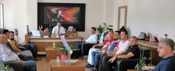 AK PARTİDEN VERGİ DAİRESİ,NE HAYIRLI OLSUN ZİYARETİ…
