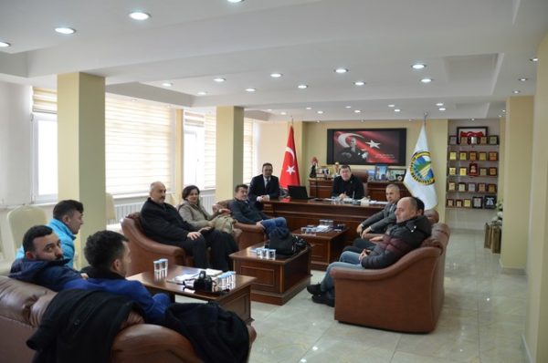 NURİ TEKİN’DEN JEST…