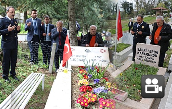 MEZARLARI ZİYARET EDİLDİ DUA EDİLDİ