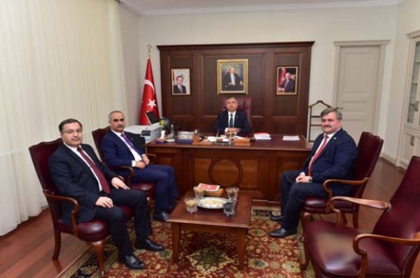 ÇATUROĞLU, EREĞLİ’YE SPOR LİSESİ İSTEDİ