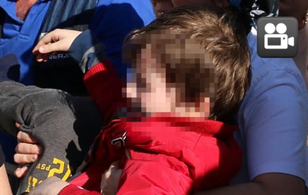GİTMEMEK İÇİN DİRENDİ