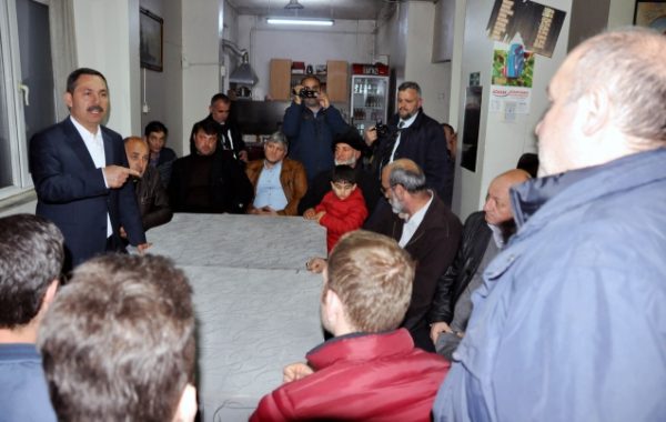 UYSAL HATİP SOKAKTA…