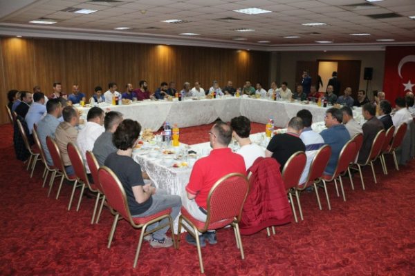 MHP A�L BAAzKANI A�FTAR YEMEAzA� TERTA�PLEDA�..