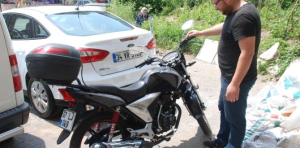 POLİS MOTORSİKLET HIRSIZLARINI ARIYOR..