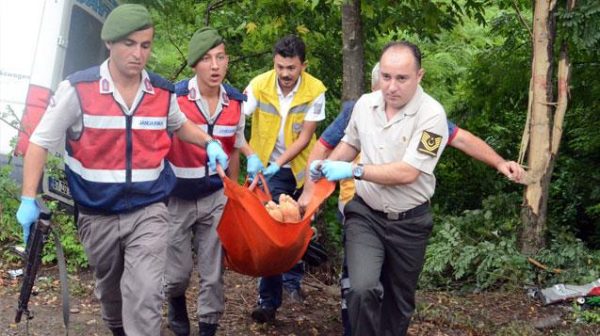 MA�NA�BA?S ORMANLIK ALANA UA�TU 1 A�LA? 11 YARALI..
