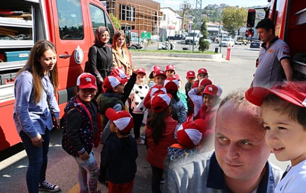 GA?NEAz ANAOKULU A�AzRENCA�LERA�N’DEN  A�TFAA�YE MA?DA?RLA?AzA?NE ZA�YARET..