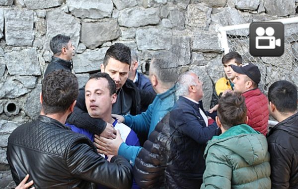 FUTBOLCU TRA�BA?NE A�IKTI VE…