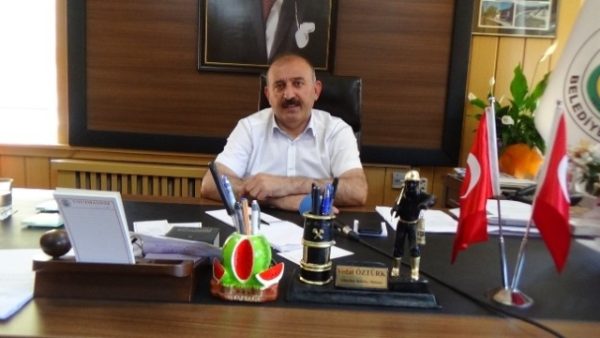 BAAzKANLIKTAN VE PARTA�SA�NDEN A�STA�FA ETTA�