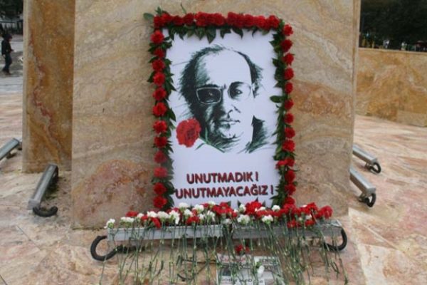 MUMCU’YU UNUTMADILAR…