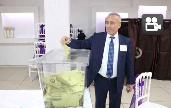 DEMEK KA�! GAZETE MANAzETLERA�YLE OLMUYORMUAz