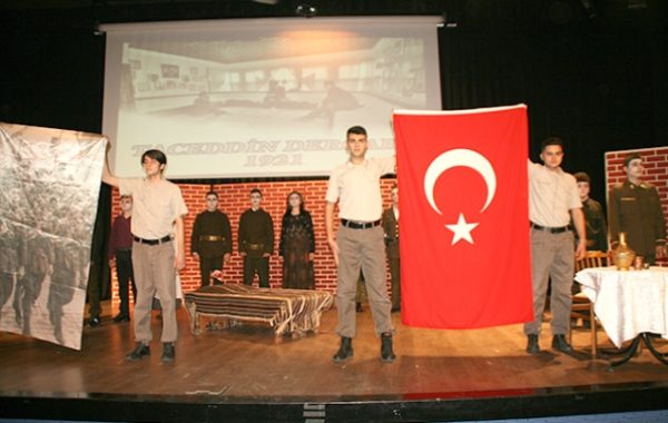 ADINA YAKIAzAN BA�R ANMA OLDU