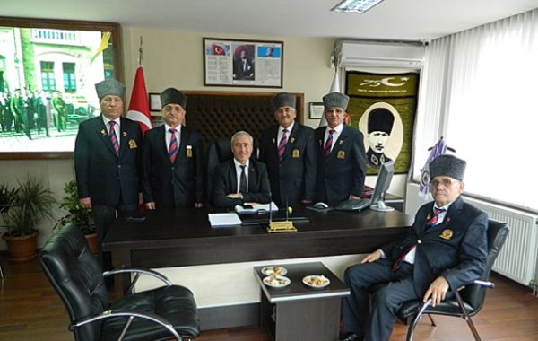 GAZA�LARDEN AzOFA�RLER ODASINA A�IKARTMA
