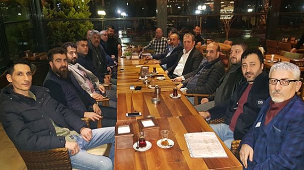 A�ZCAN VE EKA�BA�NDEN GECE MESAA�SA�…