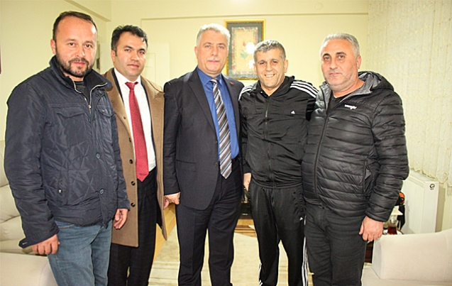 UFKUNU AA�IK TUT, HEDEF BA?YA?LT