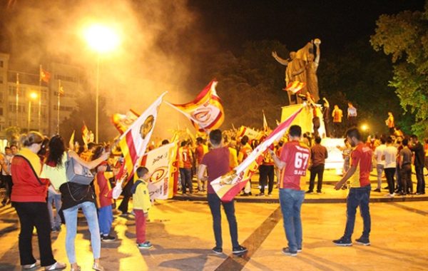 ŞAMPİYON GALATASARAY
