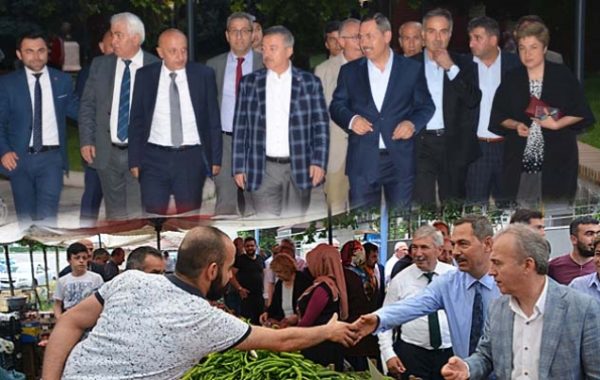 PAZAR GÜNÜ 3 PAZAR GEZDİLER.