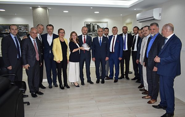 ZA�YARETLER SA?RA?YOR