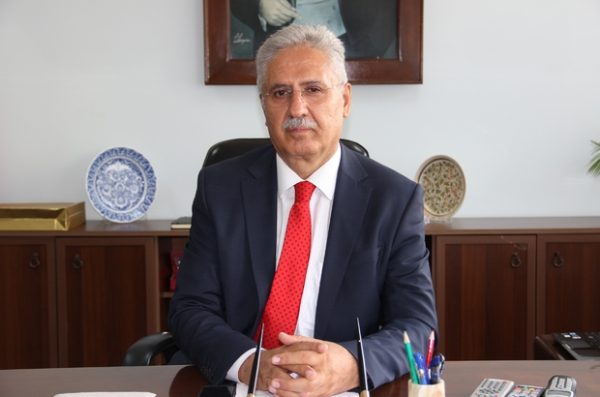 EMEKLİYE AYRILIYOR