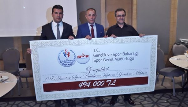 TEMSİLİ ÇEK TESLİM EDİLDİ