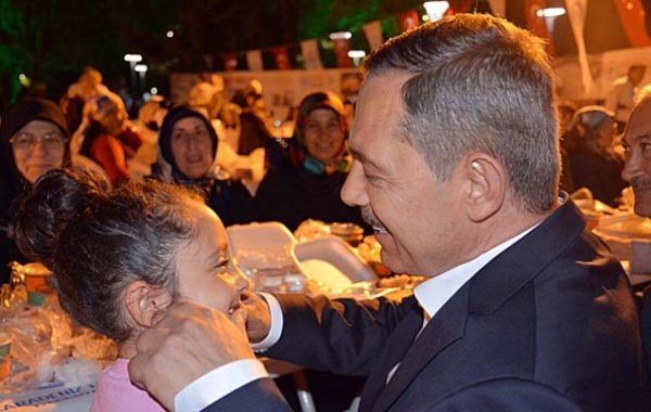 HUZUR İKLİMİNİN SÜRMESİNİ İSTİYORUM