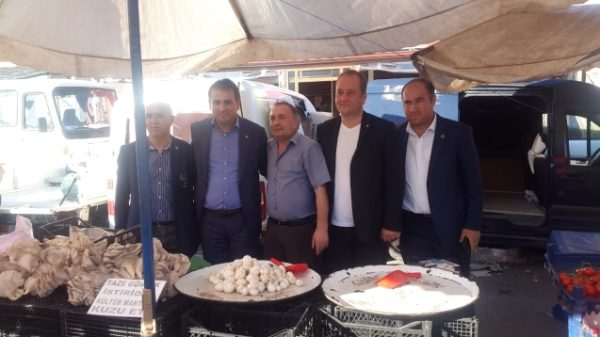 PAZAR ESNAFI VE VATANDAŞLARDAN DESTEK SÖZÜ